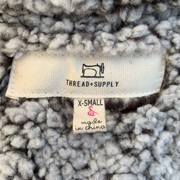 Thread + Supply Sherpa and Plaid Wrap - Picture 5 of 6